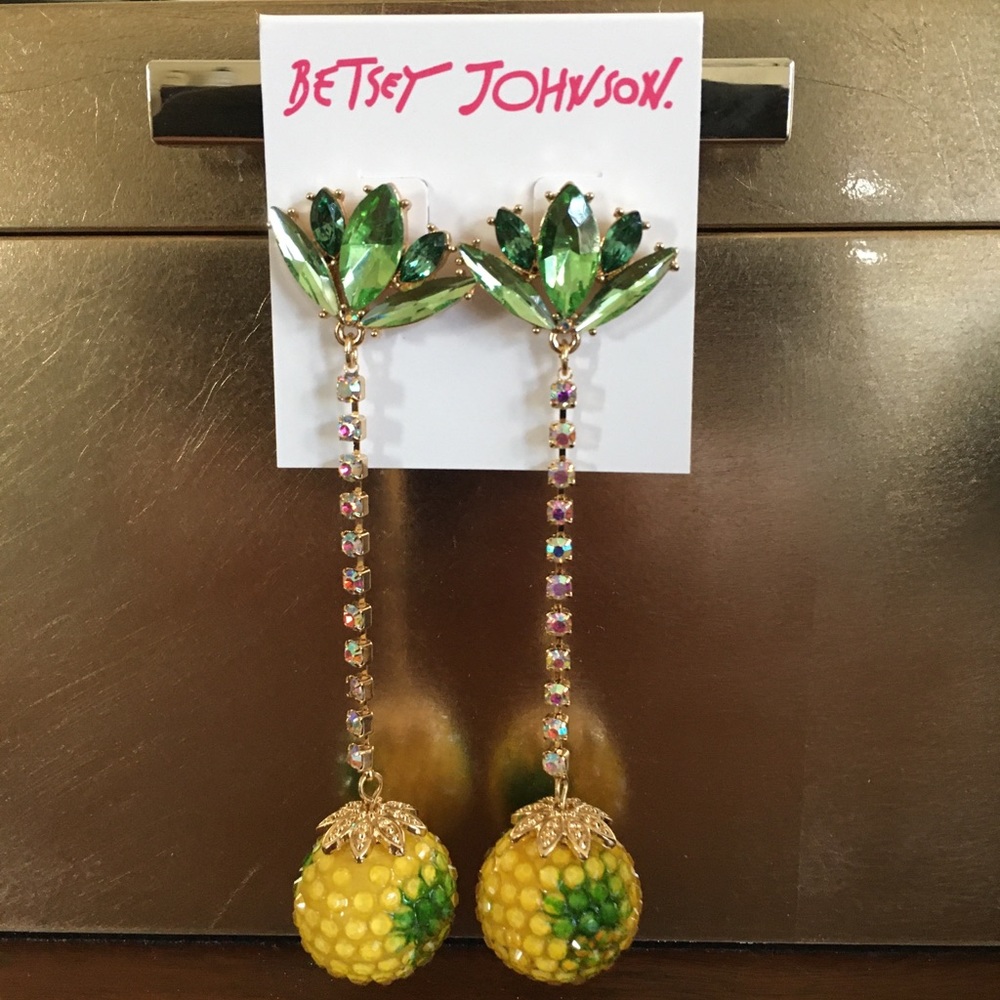 NWT BETSEY JOHNSON PINEAPPLE LINEAR EARRINGS